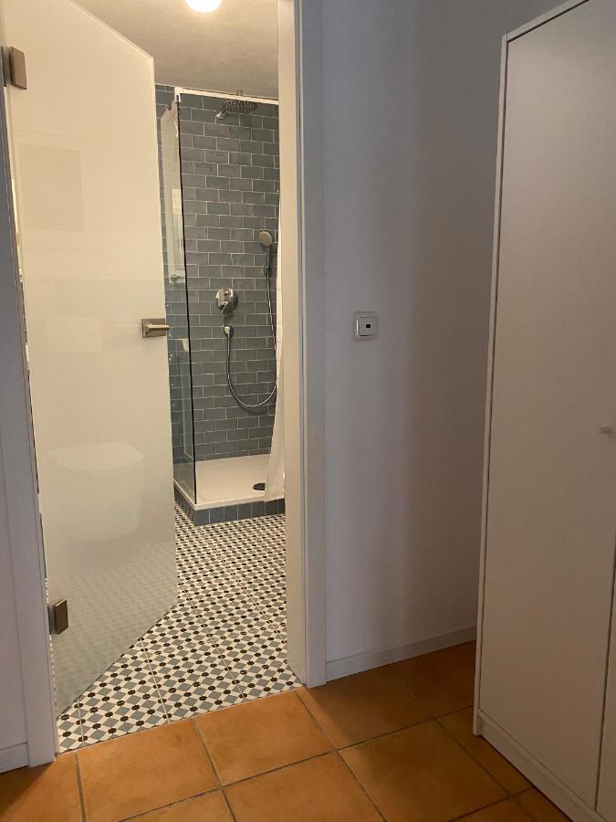 Wunderschoenes Studio Fuer Bis Zu 2 Personen Homburg  エクステリア 写真